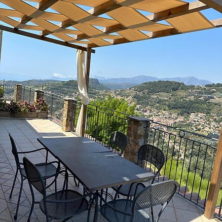 Agriturismo Ca Due Nonu Vallebona エクステリア 写真