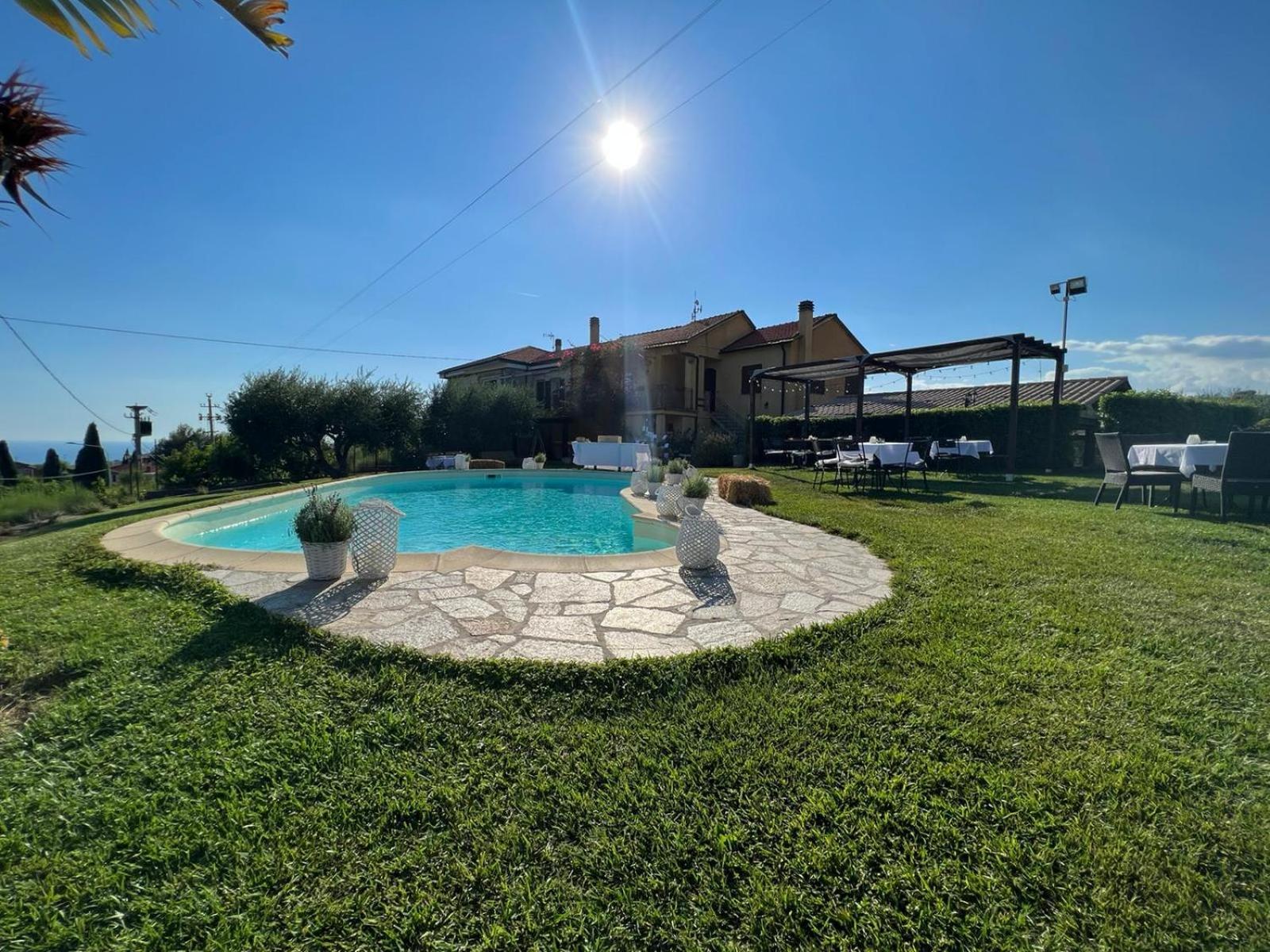 Agriturismo Ca Due Nonu Vallebona エクステリア 写真